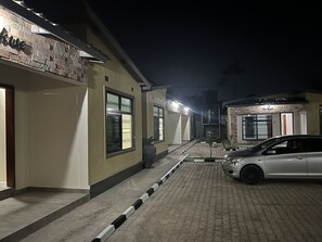 Property grounds - Kick back and relax in this calm, stylish space. Located few miles  just east of (Lusaka)