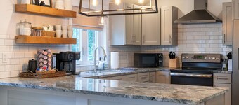 Modern Farmhouse Getaway Close to Hershey