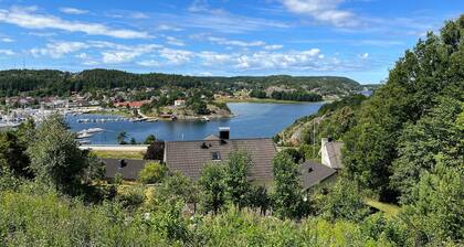 Lovely apartment in Henån with WiFi