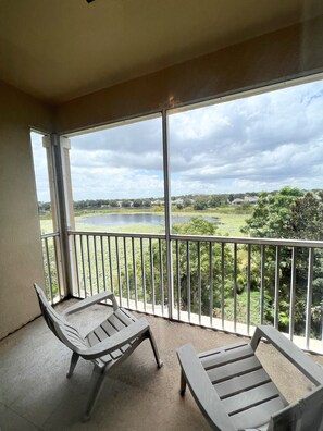 Interior - Lake View and Top floor on Disney's doorstep - Great location (Kissimmee)