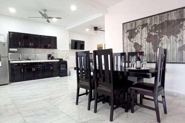 Fridge, microwave, oven, stovetop