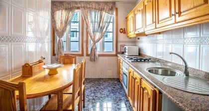 Belle maison Ă Abades avec WiFi