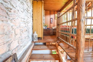 1 Schlafzimmer, Reisekinderbett, kostenloses WLAN, Bettwäsche