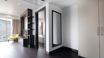 Superior Suite | Living area