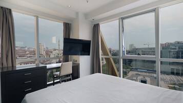 Standard Suite | 1 bedroom, iron/ironing board, free WiFi