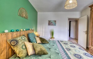 3 bedrooms, free WiFi, bed sheets - 3 bedroom beautiful home in Baraqueville (Baraqueville)