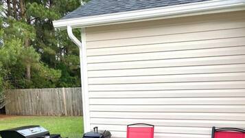 屋外ダイニングエリア