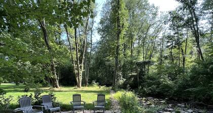 Historic Schoolhouse on Winery Row