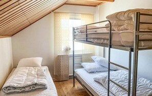 4 bedrooms, free WiFi