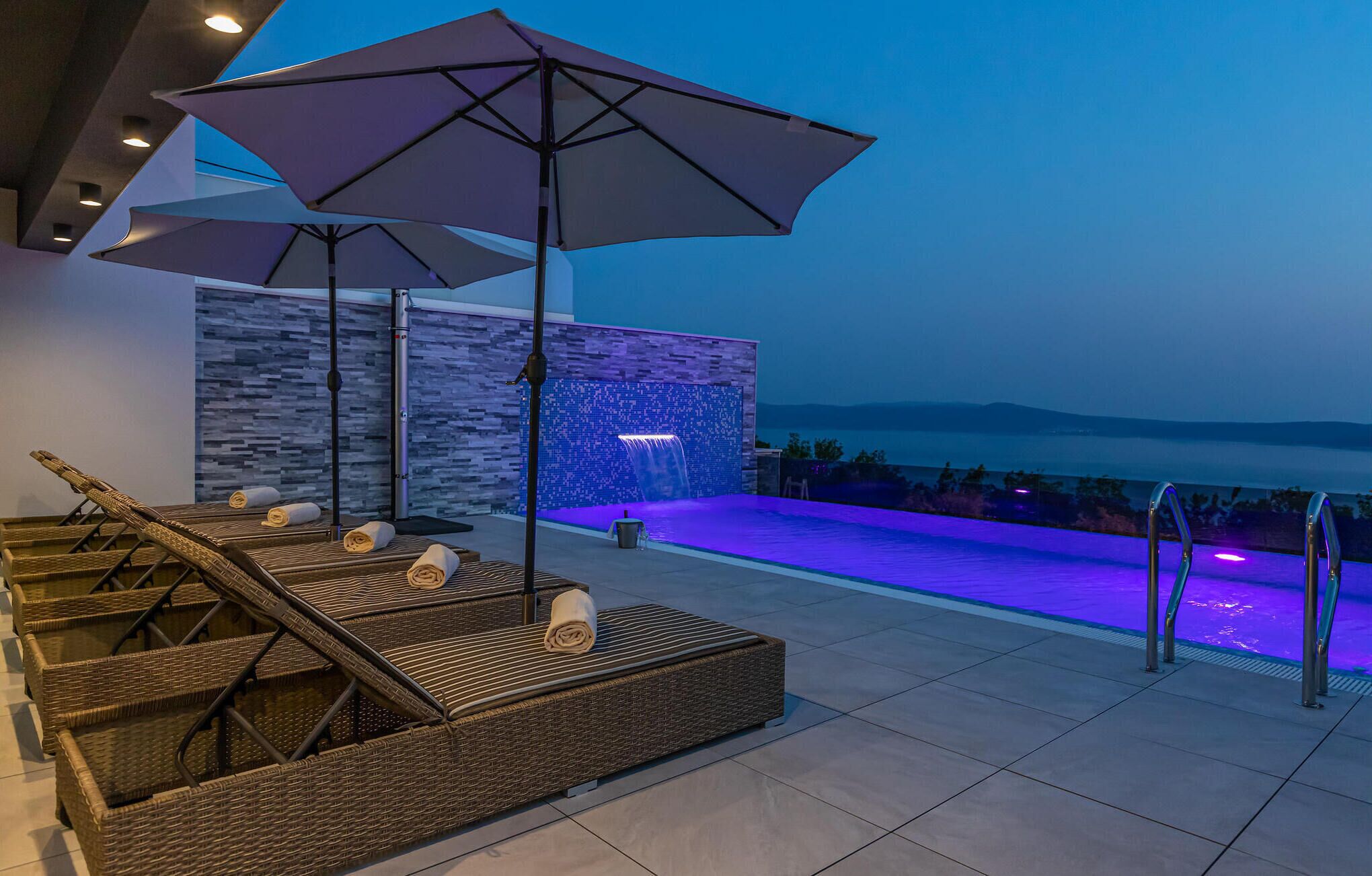 Et oppvarmet basseng