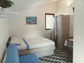 1 habitación, wifi gratis, ropa de cama y acceso para silla de ruedas 