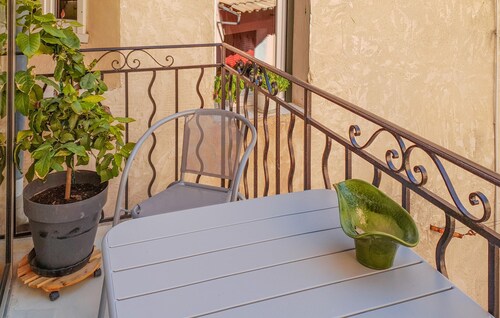 4 bedroom stunning home in Bédoin