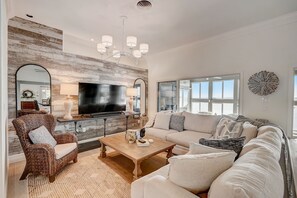 Smart TV, libros, estéreo, impresora