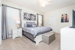 Villa, Mehrere Betten | 8 Schlafzimmer, Bettwäsche