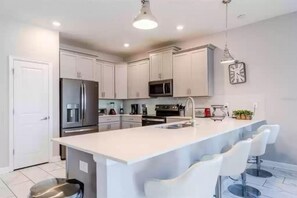 Villa, letti multipli | Cucina privata