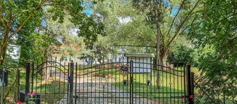 Pet friendly apartment