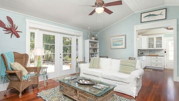 Ferienhaus, Mehrere Betten, Küche, Gartenblick | Wohnbereich