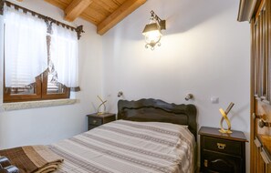 1 chambre, Wi-Fi gratuit, draps fournis