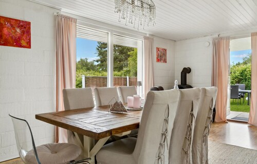 Gorgeous home in Væggerløse with WiFi