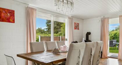Gorgeous home in Væggerløse with WiFi