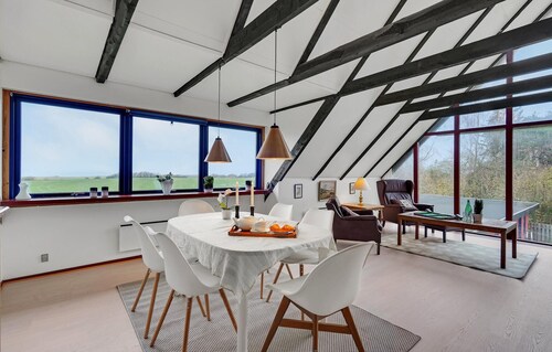 2 bedroom lovely apartment in Tranekær