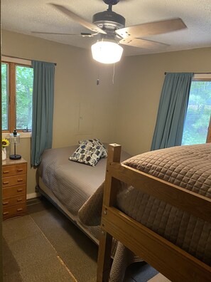 2 Schlafzimmer, kostenloses WLAN, Bettwäsche