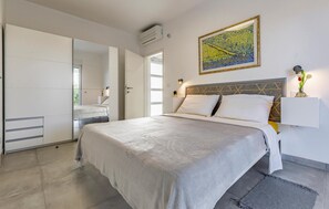 3 habitaciones, cuna de viaje, wifi gratis y ropa de cama 