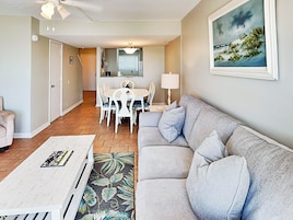 Condo, Multiple Beds, Kitchen, Beach View | Living area