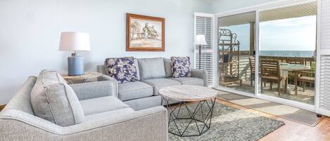 Condo, Multiple Beds, Kitchen, Beach View | Living area | 40-inch TV with digital channels