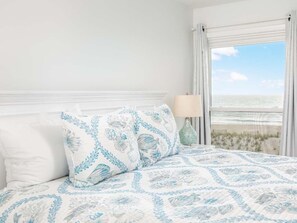 公寓客房, 多張床, 廚房, 海灘景觀 | 2 間臥室、免費無線上網、床單