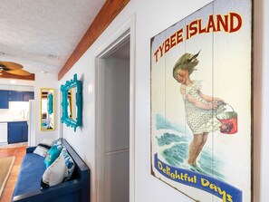 Interior - Tybreeza A by Tybee Vacation Rentals (Tybee Island)