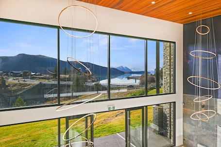Recepción. Grand Suites Lake Tekapo