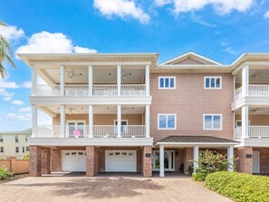 Exterior - Villa Mariposa by Tybee Vacation Rentals (Tybee Island)