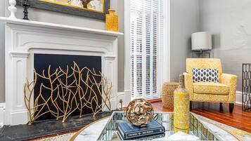 Rumah, Beberapa Tempat Tidur, dapur, pemandangan kebun | Tempat makan