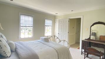 3 bedrooms, free WiFi, bed sheets