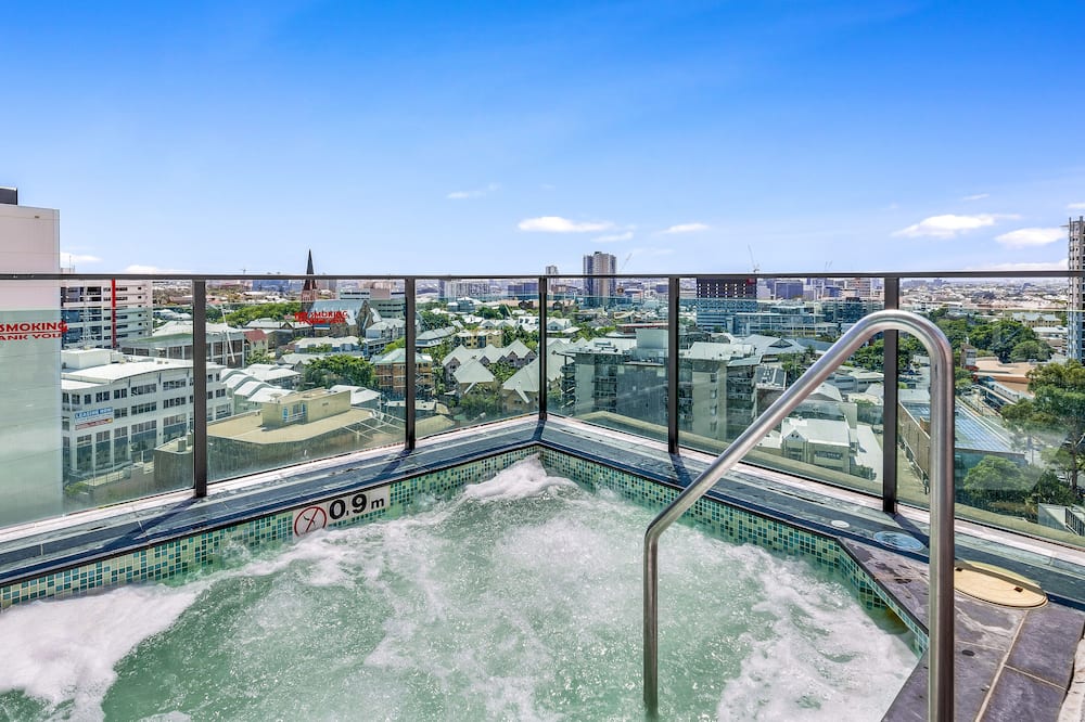 Quattro Apartments