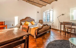4 Schlafzimmer, Bügeleisen/Bügelbrett, Reisekinderbett, kostenloses WLAN