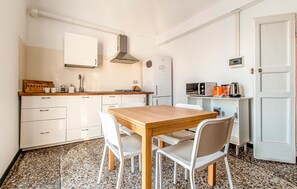 Kühlschrank, Herdplatte