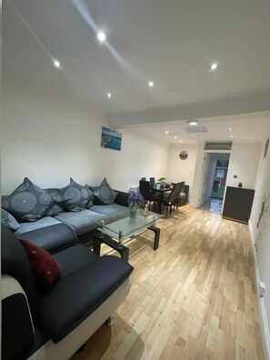 TV connectée, Netflix, services de streaming, imprimantes