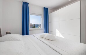 1 chambre, Wi-Fi gratuit, draps fournis