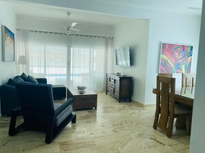 Smart TV - Rilaxing villa Ocean Village (Sosua)