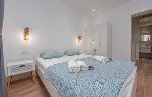 3 chambres, Wi-Fi gratuit, draps fournis