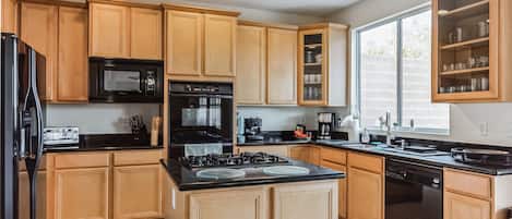 Fridge, microwave, oven, stovetop