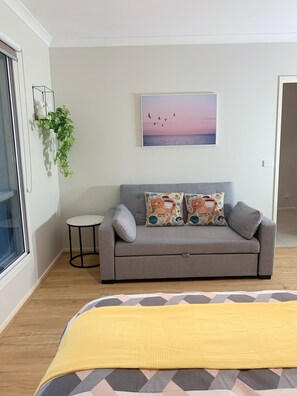 Comfort House | 5 bedrooms, individually furnished, iron/ironing board, free WiFi