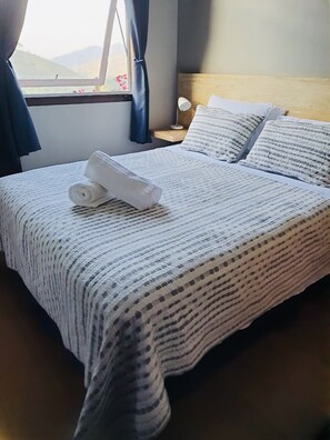 4 chambres, Wi-Fi gratuit, draps fournis