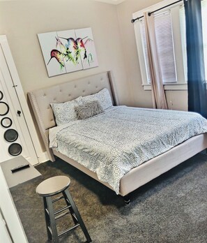 2 Schlafzimmer, Bügeleisen/Bügelbrett, kostenloses WLAN, Bettwäsche