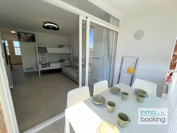 1 bedroom, iron/ironing board, bed sheets