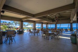 Outdoor dining - 1BEDROOM/2BATH Downstairs Condo in Wailea Ekahi Village #46A -- Locally Owned (Kihei)