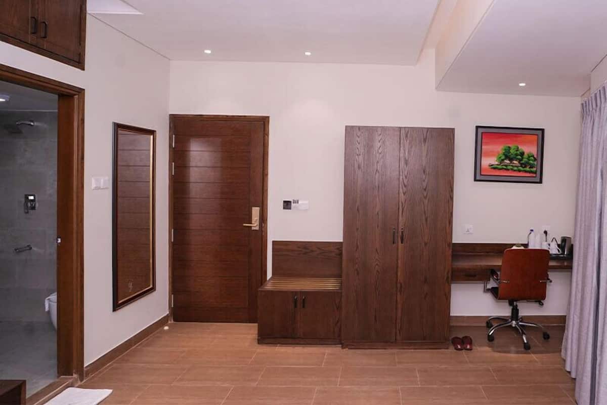 Ropa de cama de alta calidad, edredón y artículos del minibar gratis