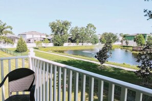 Property grounds - 20 minutes from the parks, fantastic house for families (Kissimmee)